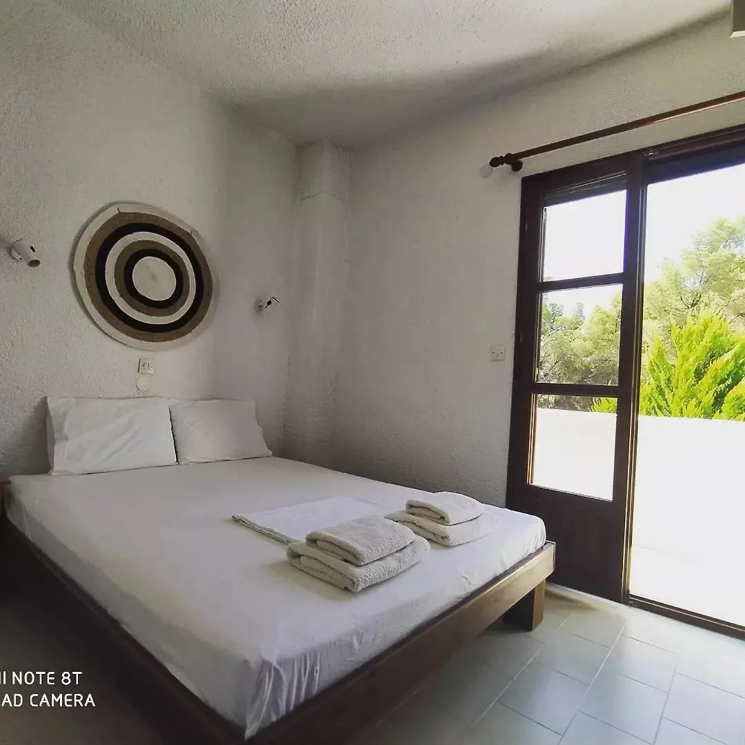 Ferienwohnung Ta Pefka Nikiti  0*, Nikiti (Sithonia)